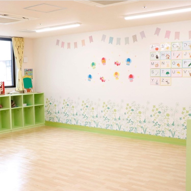 チャイルドケアらくら新川オープンします オフィスティーアールワン 札幌の託児所 企業主導型保育園 事業所内保育施設キッズルームスマイル